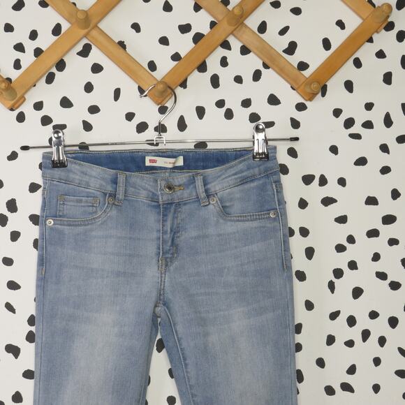 Levi’s Light Wash Denim 711 Girls Skinny Jeans - Picture 2 of 7